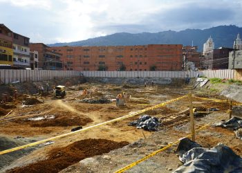 Construcción Plaza de mercado de Bello