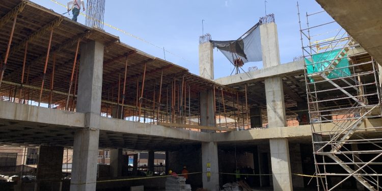 Plaza de mercado de Bello