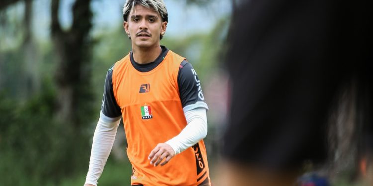 Manuel Arteaga, jugador bellanita del Once Caldas