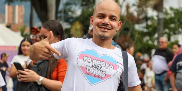 Tony Ardila hombre trans bellanita