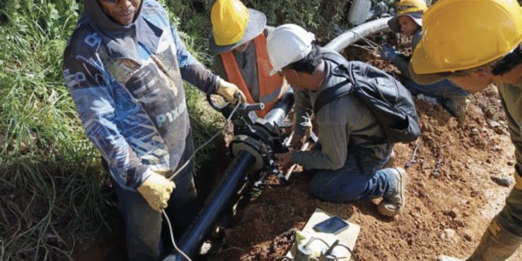 Conexiones seguras de agua en Granizal