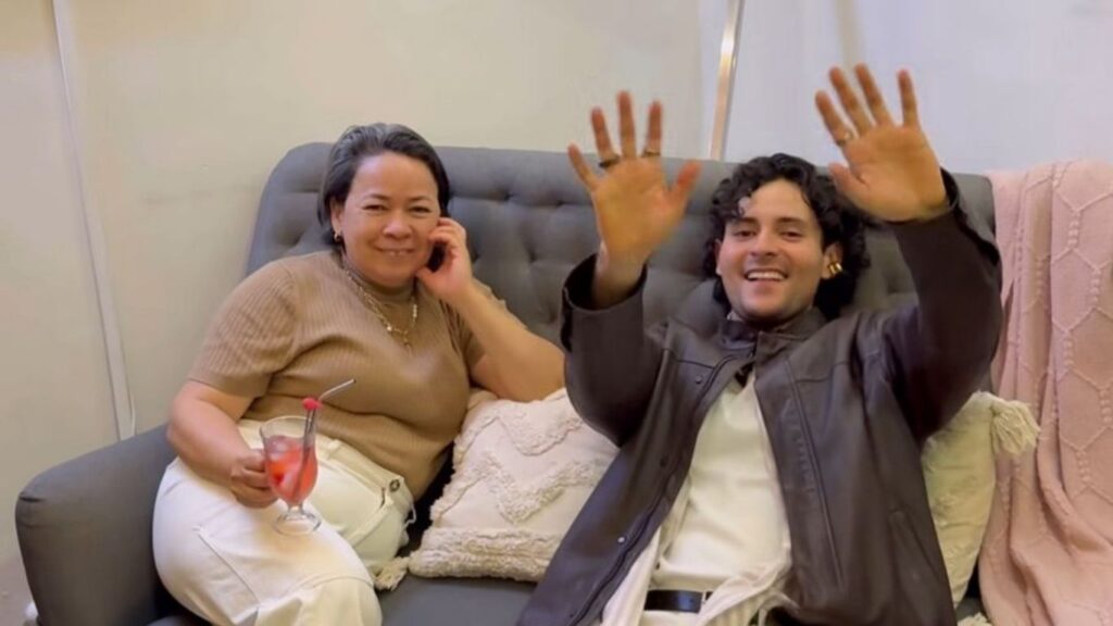 En Bello hay una casa antigua que se ha convertido en 'El Armario': el emprendimiento de una madre y su hijo que celebra cinco años
