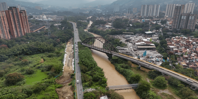 Arrancó el tramo norte–sur de la vía La Seca, clave para descongestionar la glorieta de Niquía